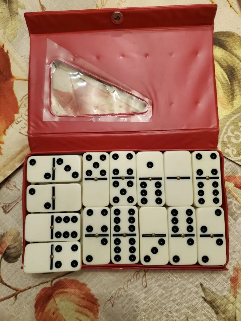 Double Six Vintage Domino Set